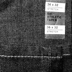 Men navy blue levis Jeans